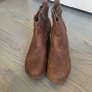 No. 6 brown leather clog boots